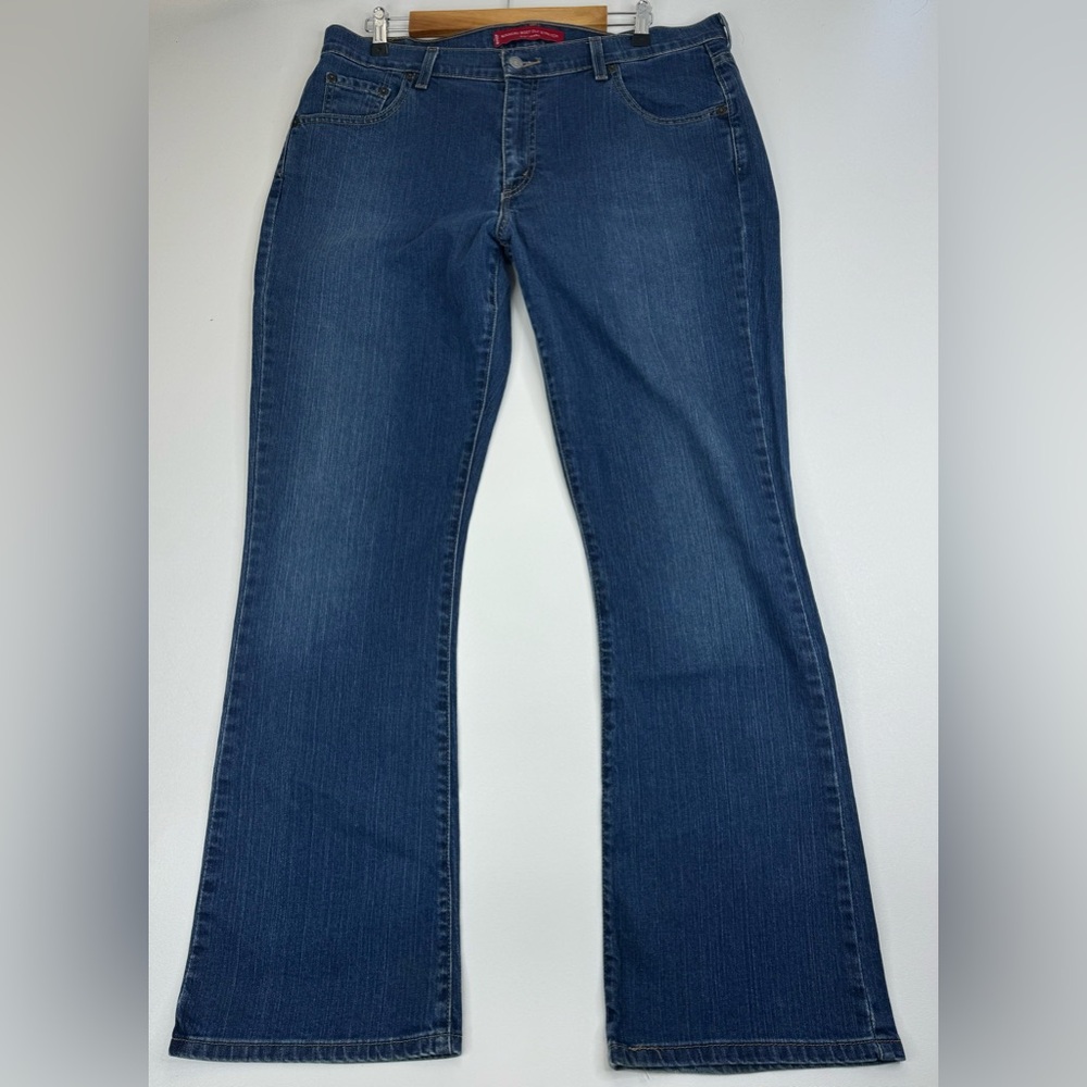 Levi’s Boot Cut Nouveau Stretch 515 Jeans Size 16W